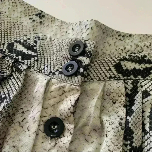 Dress Forum Women's Snakeskin Print Pleated Midi Skirt Size Large - Picture 13 of 14